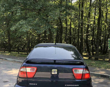 Синий Сеат Кордоба, объемом двигателя 1.6 л и пробегом 150 тыс. км за 3999 $, фото 3 на Automoto.ua