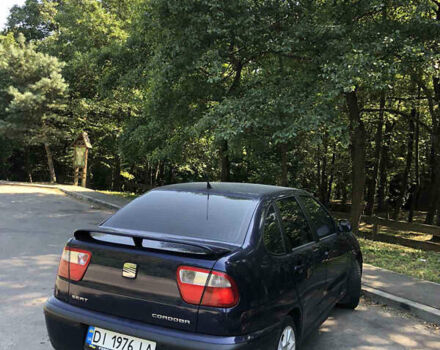 Синий Сеат Кордоба, объемом двигателя 1.6 л и пробегом 150 тыс. км за 3999 $, фото 7 на Automoto.ua