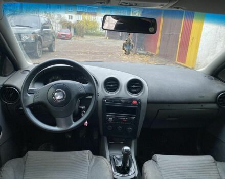 Синій Сеат Cordoba, об'ємом двигуна 1.4 л та пробігом 200 тис. км за 2600 $, фото 5 на Automoto.ua