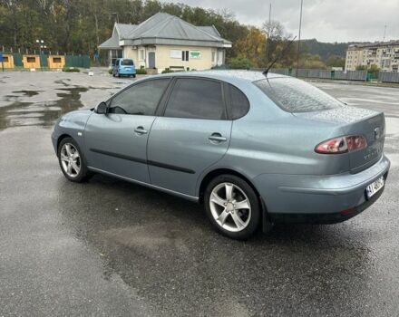 Синий Сеат Кордоба, объемом двигателя 2 л и пробегом 271 тыс. км за 3500 $, фото 3 на Automoto.ua