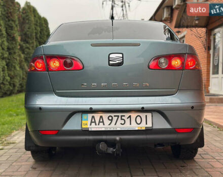 Синий Сеат Кордоба, объемом двигателя 1.39 л и пробегом 195 тыс. км за 3999 $, фото 4 на Automoto.ua