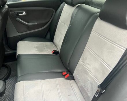 Синий Сеат Кордоба, объемом двигателя 0 л и пробегом 3 тыс. км за 4600 $, фото 5 на Automoto.ua