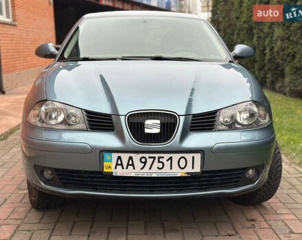 Синий Сеат Кордоба, объемом двигателя 1.39 л и пробегом 195 тыс. км за 3999 $, фото 1 на Automoto.ua