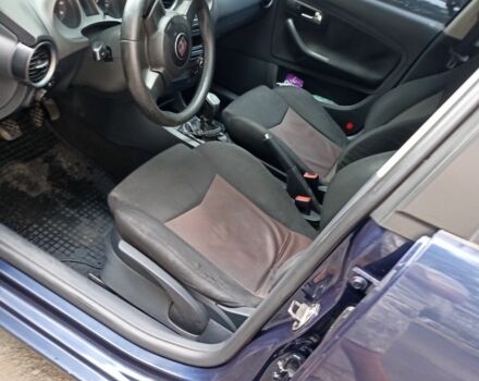 Синий Сеат Кордоба, объемом двигателя 2 л и пробегом 226 тыс. км за 3500 $, фото 2 на Automoto.ua