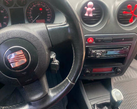Синій Сеат Cordoba, об'ємом двигуна 1.98 л та пробігом 231 тис. км за 4100 $, фото 10 на Automoto.ua