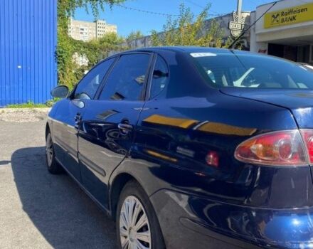 Синий Сеат Кордоба, объемом двигателя 2 л и пробегом 268 тыс. км за 3300 $, фото 5 на Automoto.ua