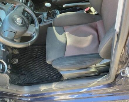 Синий Сеат Кордоба, объемом двигателя 2 л и пробегом 268 тыс. км за 3300 $, фото 9 на Automoto.ua