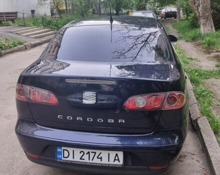 Синий Сеат Кордоба, объемом двигателя 2 л и пробегом 190 тыс. км за 4400 $, фото 3 на Automoto.ua