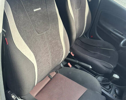 Синий Сеат Кордоба, объемом двигателя 1.98 л и пробегом 133 тыс. км за 4200 $, фото 6 на Automoto.ua