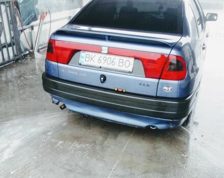 Синий Сеат Кордоба, объемом двигателя 1.4 л и пробегом 311 тыс. км за 1700 $, фото 1 на Automoto.ua