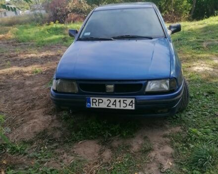 Сеат Кордоба 1995 в Виннице на Automoto.ua Синий Сеат Кордоба, объемом двигателя 1 л и пробегом 203 тыс. км за 1000 $, фото 1 на Automoto.ua