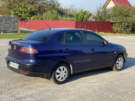 Синій Сеат Cordoba, об'ємом двигуна 1.4 л та пробігом 290 тис. км за 1850 $, фото 1 на Automoto.ua