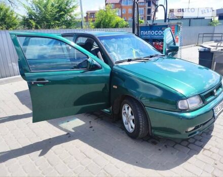 Зелений Сеат Cordoba, об'ємом двигуна 0 л та пробігом 430 тис. км за 1950 $, фото 4 на Automoto.ua