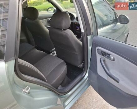 Зеленый Сеат Кордоба, объемом двигателя 1.4 л и пробегом 243 тыс. км за 4500 $, фото 20 на Automoto.ua