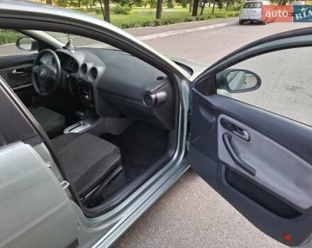 Зеленый Сеат Кордоба, объемом двигателя 1.4 л и пробегом 243 тыс. км за 4500 $, фото 22 на Automoto.ua