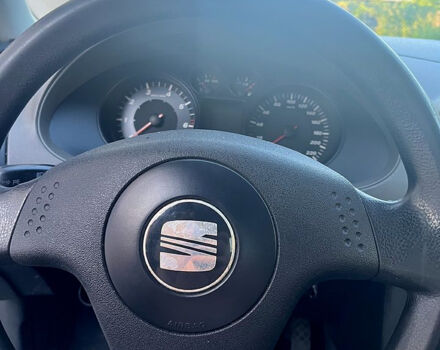 Зеленый Сеат Кордоба, объемом двигателя 1.4 л и пробегом 241 тыс. км за 3500 $, фото 9 на Automoto.ua