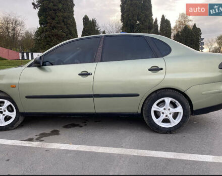 Зелений Сеат Cordoba, об'ємом двигуна 1.4 л та пробігом 400 тис. км за 2500 $, фото 2 на Automoto.ua