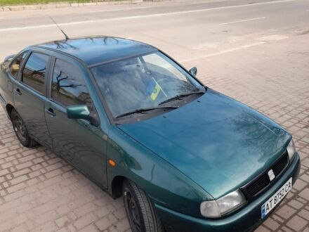Сеат Кордоба 1998 в Калуше на Automoto.ua Зеленый Сеат Кордоба, объемом двигателя 0 л и пробегом 294 тыс. км за 1800 $, фото 1 на Automoto.ua