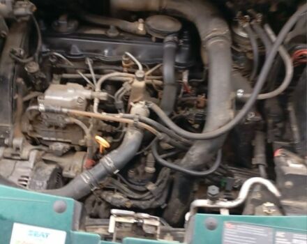 Зеленый Сеат Другая, объемом двигателя 1.9 л и пробегом 327 тыс. км за 2800 $, фото 3 на Automoto.ua