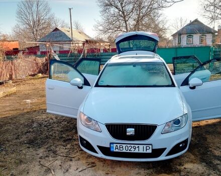 Белый Сеат Эксео, объемом двигателя 2 л и пробегом 246 тыс. км за 6000 $, фото 7 на Automoto.ua