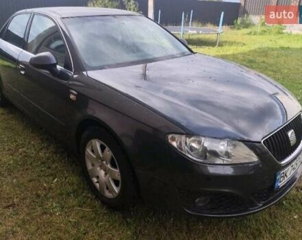 Сірий Сеат Ексео, об'ємом двигуна 1.97 л та пробігом 279 тис. км за 5500 $, фото 3 на Automoto.ua