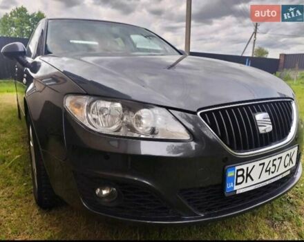 Сірий Сеат Ексео, об'ємом двигуна 1.97 л та пробігом 279 тис. км за 5500 $, фото 4 на Automoto.ua