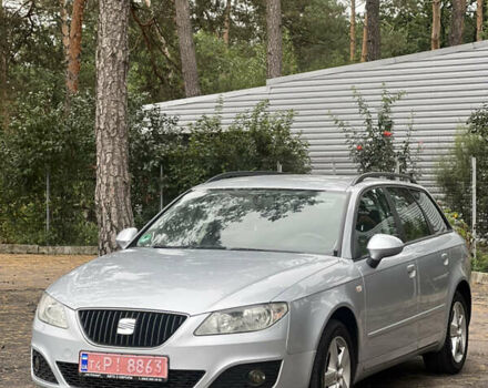 Сірий Сеат Ексео, об'ємом двигуна 1.6 л та пробігом 179 тис. км за 7800 $, фото 1 на Automoto.ua