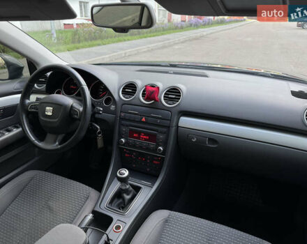 Серый Сеат Эксео, объемом двигателя 2 л и пробегом 225 тыс. км за 8300 $, фото 18 на Automoto.ua