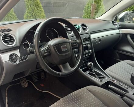 Серый Сеат Эксео, объемом двигателя 2 л и пробегом 268 тыс. км за 7300 $, фото 5 на Automoto.ua