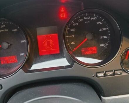 Серый Сеат Эксео, объемом двигателя 1.97 л и пробегом 230 тыс. км за 80200 $, фото 8 на Automoto.ua