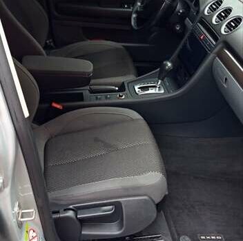 Серый Сеат Эксео, объемом двигателя 2 л и пробегом 263 тыс. км за 7800 $, фото 5 на Automoto.ua