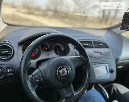 Сеат Фрітрек, об'ємом двигуна 2 л та пробігом 135 тис. км за 7500 $, фото 16 на Automoto.ua