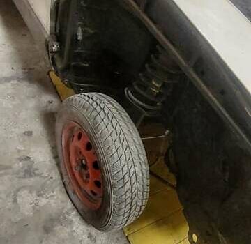 Белый Сеат Ибица, объемом двигателя 1.19 л и пробегом 300 тыс. км за 400 $, фото 7 на Automoto.ua