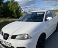 Белый Сеат Ибица, объемом двигателя 1.4 л и пробегом 200 тыс. км за 4200 $, фото 1 на Automoto.ua