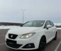 Белый Сеат Ибица, объемом двигателя 1.4 л и пробегом 200 тыс. км за 5999 $, фото 1 на Automoto.ua