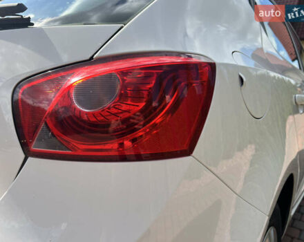 Белый Сеат Ибица, объемом двигателя 1.39 л и пробегом 182 тыс. км за 4950 $, фото 7 на Automoto.ua