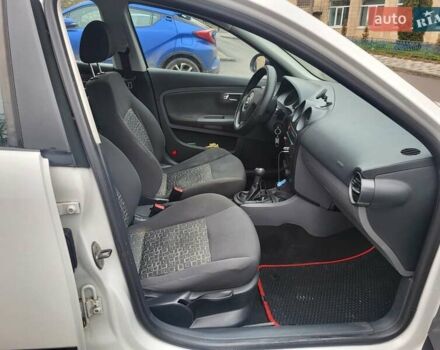 Белый Сеат Ибица, объемом двигателя 1.2 л и пробегом 192 тыс. км за 3900 $, фото 8 на Automoto.ua