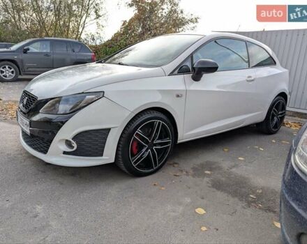 Білий Сеат Ibiza, об'ємом двигуна 1.39 л та пробігом 250 тис. км за 7200 $, фото 10 на Automoto.ua