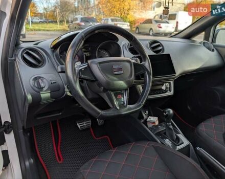 Білий Сеат Ibiza, об'ємом двигуна 1.39 л та пробігом 250 тис. км за 7200 $, фото 8 на Automoto.ua