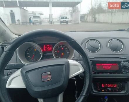 Белый Сеат Ибица, объемом двигателя 1.39 л и пробегом 197 тыс. км за 5000 $, фото 11 на Automoto.ua