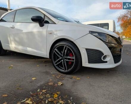 Білий Сеат Ibiza, об'ємом двигуна 1.39 л та пробігом 250 тис. км за 7200 $, фото 9 на Automoto.ua