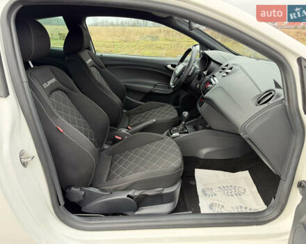 Белый Сеат Ибица, объемом двигателя 1.4 л и пробегом 198 тыс. км за 8111 $, фото 61 на Automoto.ua