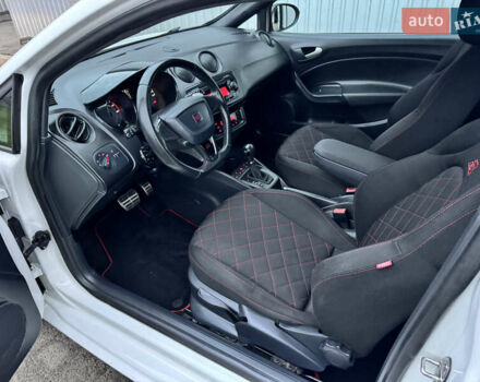 Белый Сеат Ибица, объемом двигателя 1.4 л и пробегом 187 тыс. км за 8550 $, фото 13 на Automoto.ua