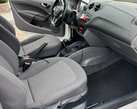 Білий Сеат Ibiza, об'ємом двигуна 1.2 л та пробігом 221 тис. км за 4850 $, фото 17 на Automoto.ua
