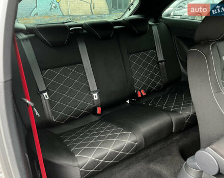 Білий Сеат Ibiza, об'ємом двигуна 1.4 л та пробігом 193 тис. км за 8500 $, фото 32 на Automoto.ua