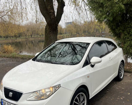 Белый Сеат Ибица, объемом двигателя 1.6 л и пробегом 370 тыс. км за 7200 $, фото 8 на Automoto.ua