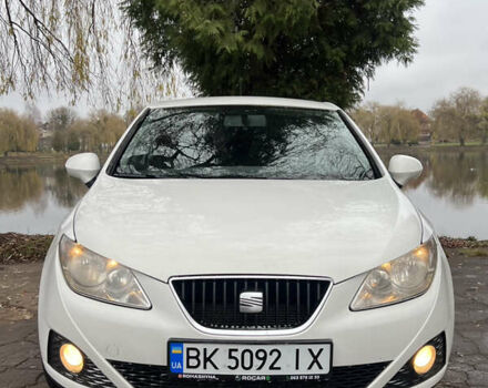 Белый Сеат Ибица, объемом двигателя 1.6 л и пробегом 370 тыс. км за 7200 $, фото 7 на Automoto.ua