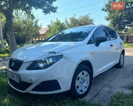 Белый Сеат Ибица, объемом двигателя 1.39 л и пробегом 178 тыс. км за 4500 $, фото 2 на Automoto.ua