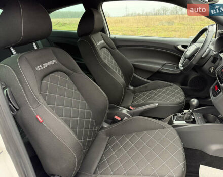 Белый Сеат Ибица, объемом двигателя 1.4 л и пробегом 198 тыс. км за 8111 $, фото 60 на Automoto.ua