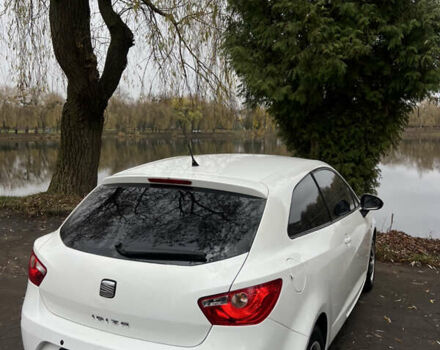 Белый Сеат Ибица, объемом двигателя 1.6 л и пробегом 370 тыс. км за 7200 $, фото 4 на Automoto.ua